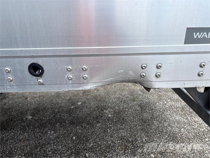 Wabash DVHDHPC 53 ft x 102 in T/A Van Trailer (Inoperable Cajas de remolque