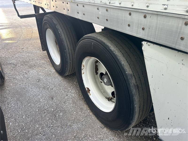 Wabash DVLSHPC 53 ft x 102 in T/A Van Trailer ボックスボディートレーラー