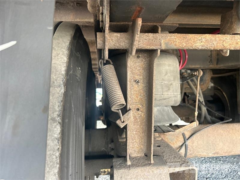 Wabash DVLSHPC 53 ft x 102 in T/A Van Trailer مقطورات ذات هيكل صندوقي