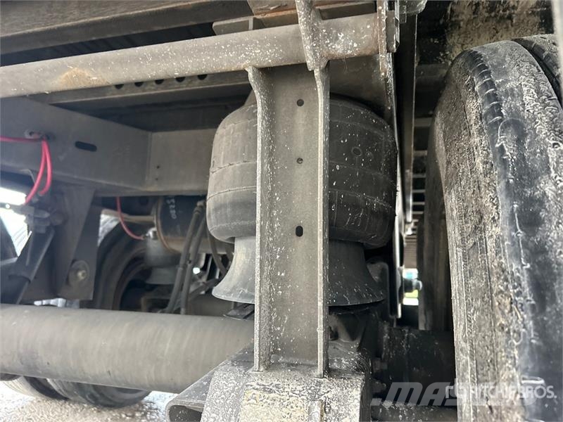 Wabash DVLSHPC 53 ft x 102 in T/A Van Trailer Skříňové přívěsy