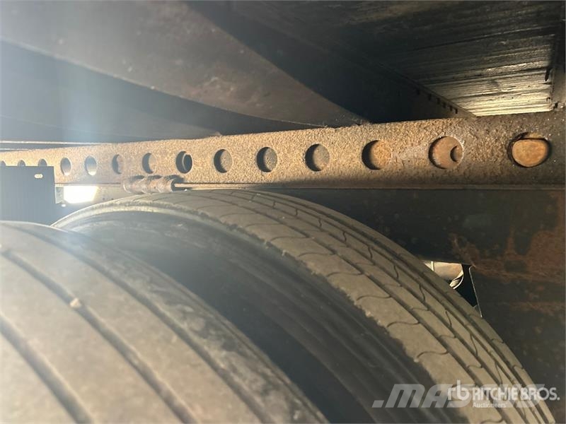 Wabash DVLSHPC 53 ft x 102 in T/A Van Trailer مقطورات ذات هيكل صندوقي