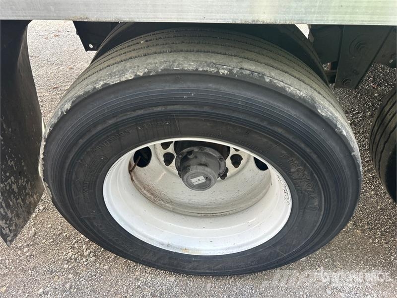 Wabash DVLSHPC 53 ft x 102 in T/A Van Trailer ボックスボディートレーラー