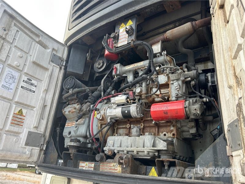 Wabash RFALHSA 53 ft x 102 in T/A Refrigerated Trailer Temperature controlled semi-trailers