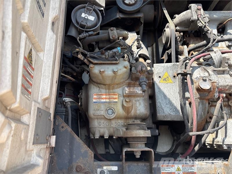 Wabash RFALHSA 53 ft x 102 in T/A Refrigerated Trailer Semirremolques de temperatura controlada