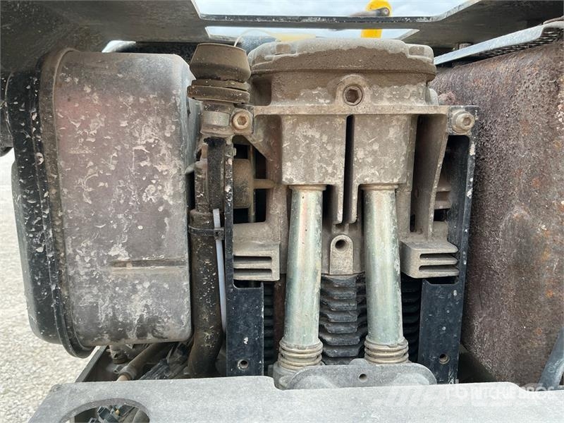 Wacker Neuson DPU-6055 Vibratory Plate Compactor Vibratori