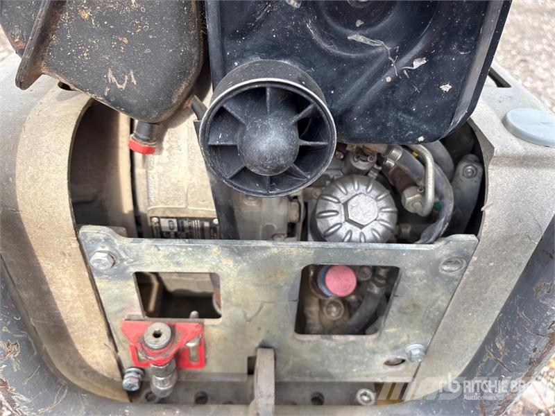 Wacker Neuson DPU5545HE Vibratory Plate Compactor Уплътнители за плочи