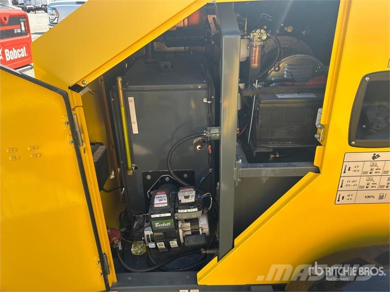 Wacker Neuson E1250 140000 BTU Hydronic Ground Heater Ogrevalna in odtajevalna oprema