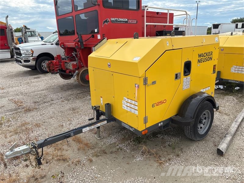 Wacker Neuson E1250 140000 BTU Hydronic Ground Heater Heating and thawing equipment