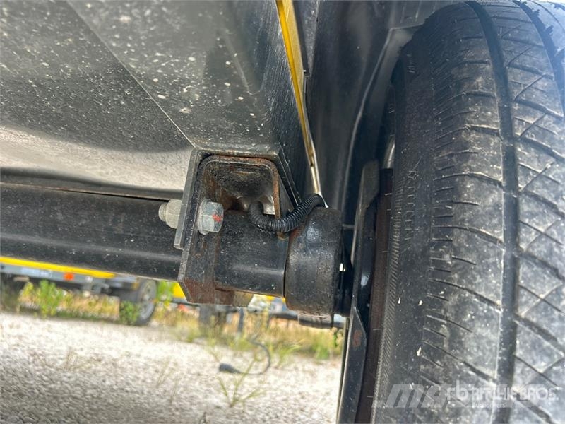 Wacker Neuson E1250 140000 BTU Hydronic Ground Heater 加熱和解凍設備