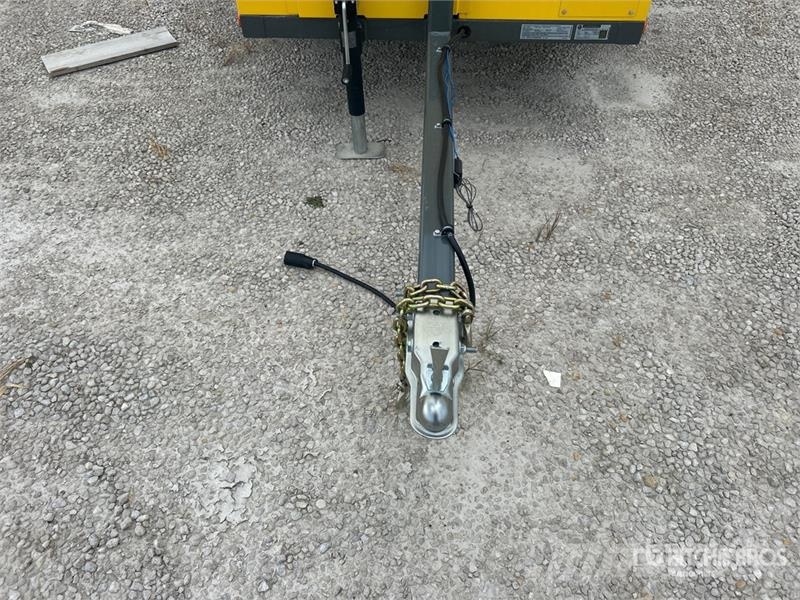 Wacker Neuson E1250 140000 BTU Hydronic Ground Heater 加熱和解凍設備