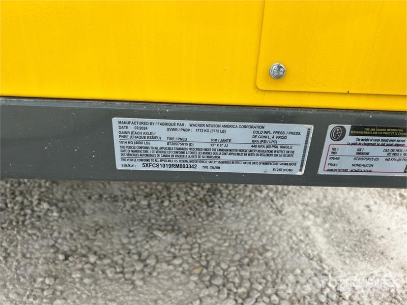 Wacker Neuson E1250 140000 BTU Hydronic Ground Heater 加熱和解凍設備