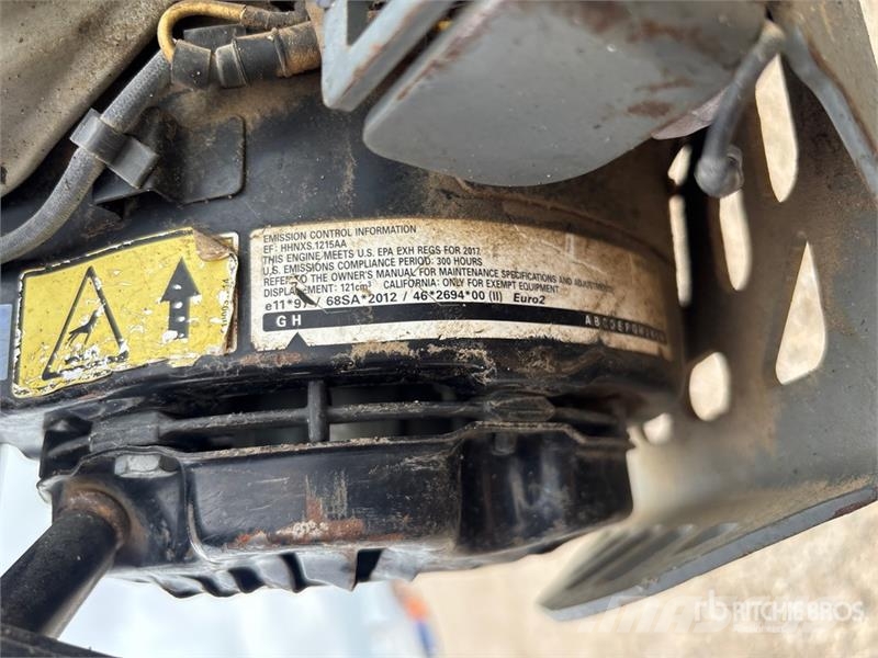 Wacker Neuson of (2) Wacker Neuson Jumping Jack Tamper ِدَكات