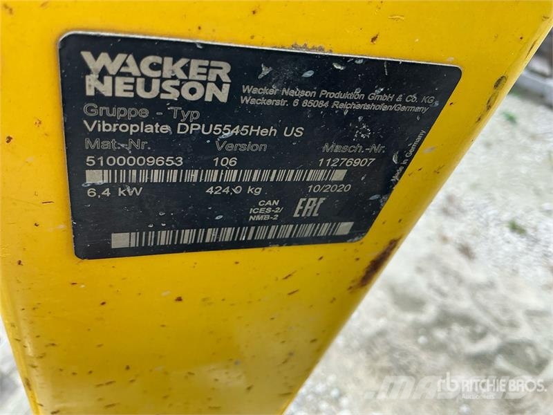 Wacker Neuson of (3) Wacker Neuson Reversible DPU5545 and (1) BP دكاكات أفقية