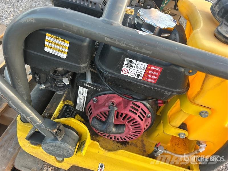 Wacker Neuson WPU1550 Vibratory Plate Compactor 진동롤러