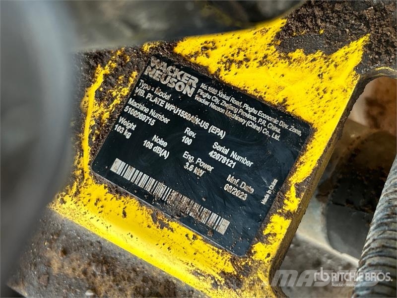 Wacker Neuson WPU1550 Vibratory Plate Compactor 진동롤러