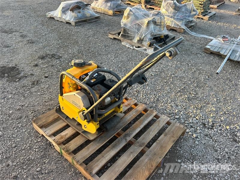 Wacker Neuson WPU1550AW-US Vibratory Plate Compactor Plate compactors