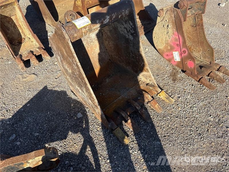 Wain-Roy 23 in Excavator Bucket دلاء