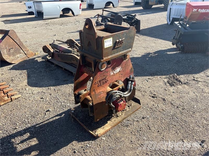 Wain-Roy Gen Pac 24 in Plate Compactor Attachment دكاكات أفقية