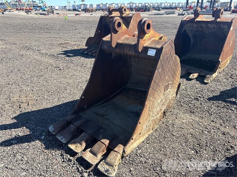 WB 41 in Excavator Bucket - Fits Cat 325 Buckets