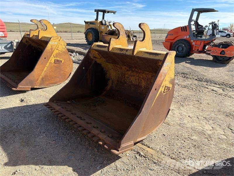 WBM 300-2.CU.B72 70 in Digging Excavator Bucket - Fits Godet