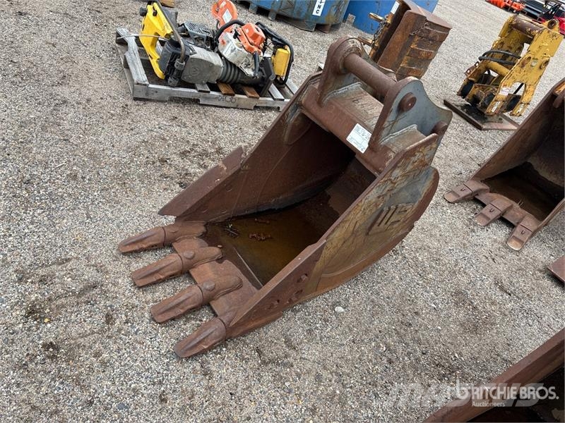Werk-Brau EX49HD24 24 in .47 cyd Digging Excavator Bucket - Kašike / Korpe