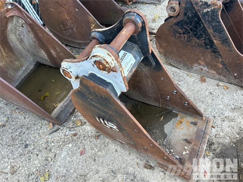 Werk-Brau MNHD18 Bucket 18 in 0.80 m3 Cleanup Excavator Buck Godet