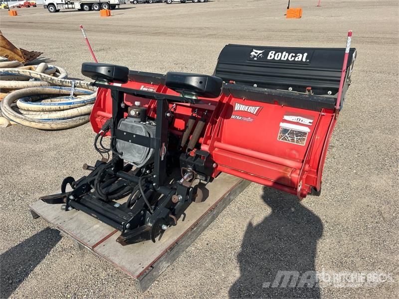 Western 8 ft Snow Plow حراثات ونصول الجليد