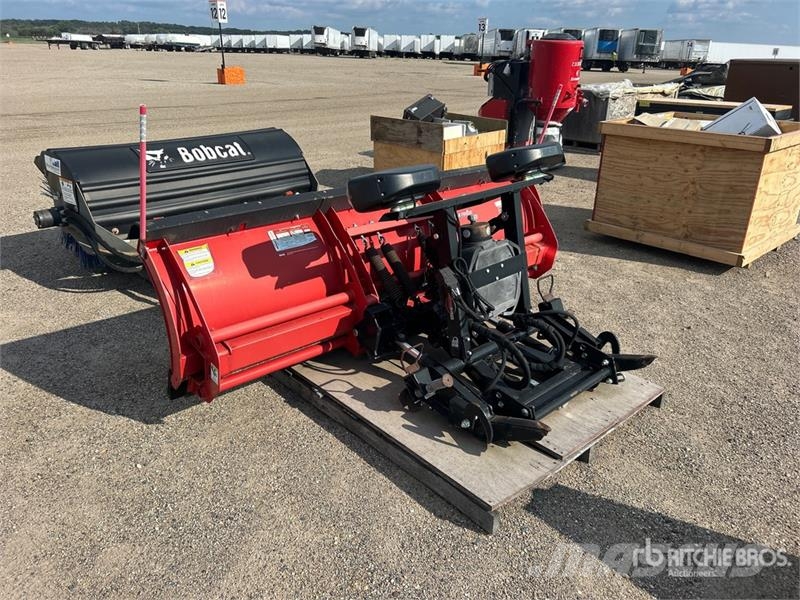 Western 8 ft Snow Plow حراثات ونصول الجليد