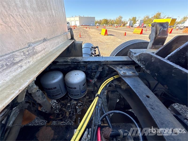 Western Star 4700 12x4 Five Axle Dump Truck Sora- ja kippiautot