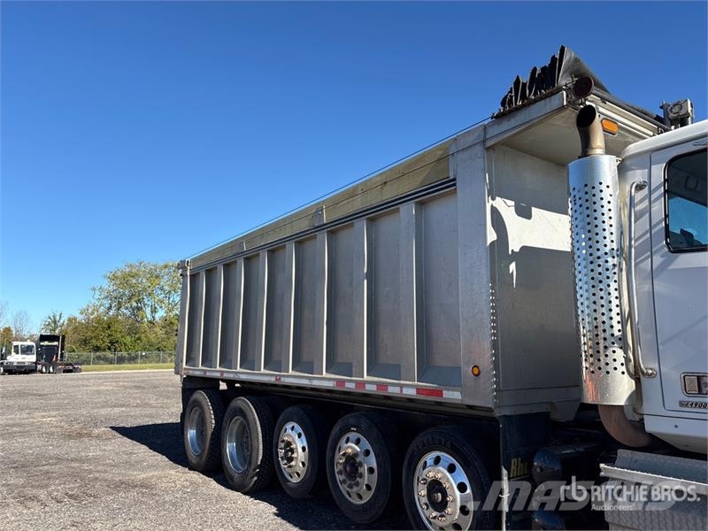 Western Star 4700 6x4 Tri/A Dump Truck Camion benne