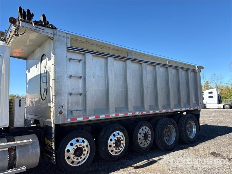 Western Star 4700 6x4 Tri/A Dump Truck Camion benne