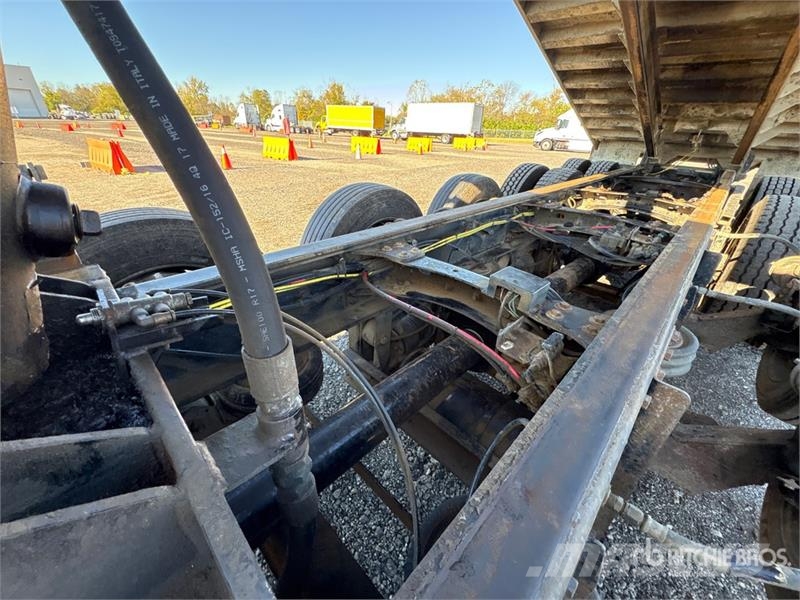 Western Star 4700 6x4 Tri/A Dump Truck Camion benne