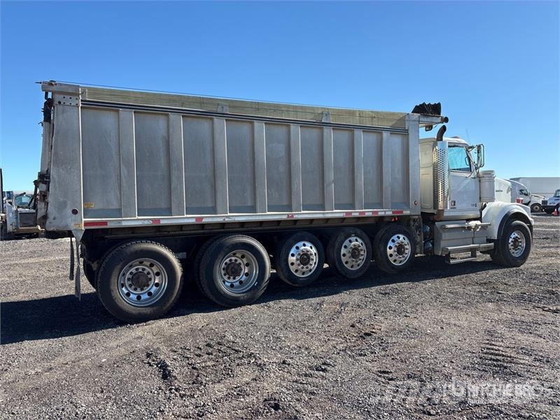 Western Star 4700 6x4 Tri/A Dump Truck Camion benne
