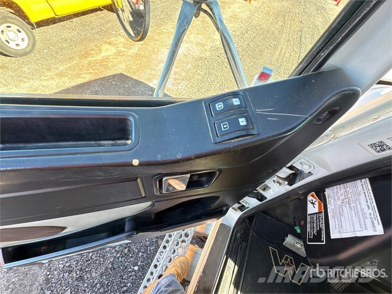 Western Star 4700 6x4 Tri/A Dump Truck Camion benne