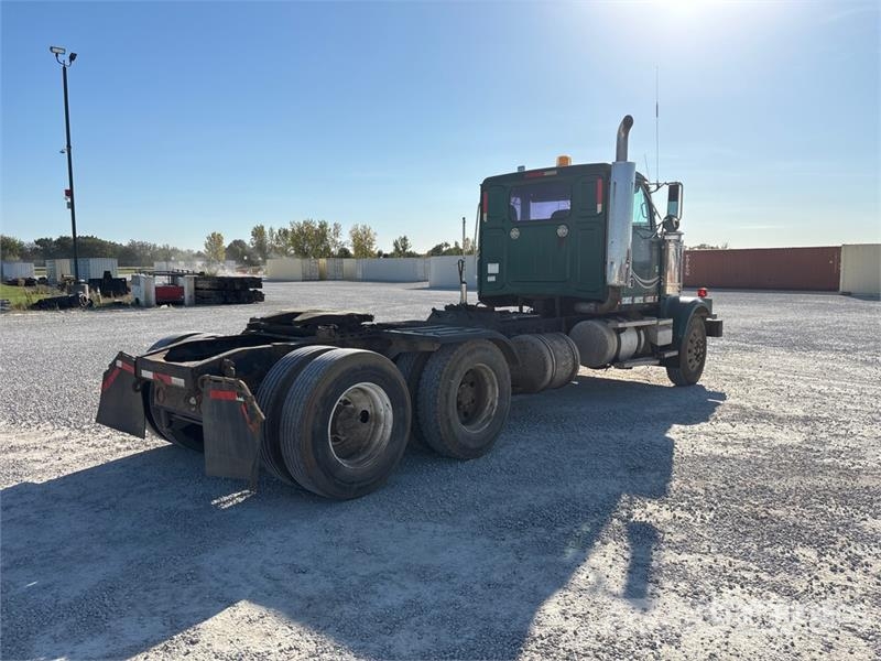 Western Star 4900 Series 6x4 T/A Day Cab Truck Tractor Tegljači