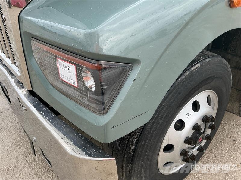Western Star 4900X 6x4 T/A Sleeper Truck Tractor Autotractoare