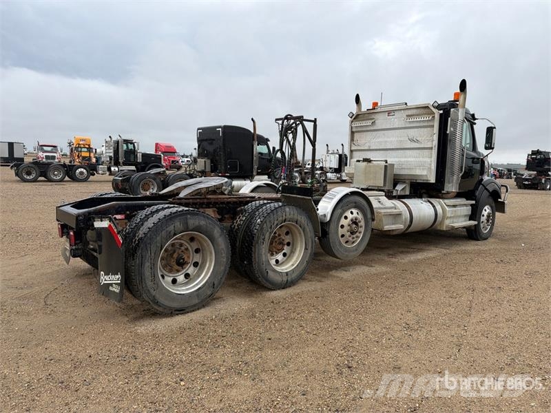 Western Star 49X 8x4 Tri/A Day Cab Truck Tractor Nyergesvontatók