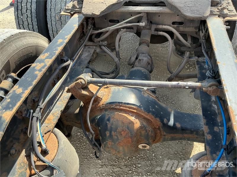 Western Star 5700 6x4 T/A Sleeper Truck Tractor Tracteur routier