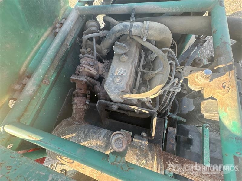 Whiteman HHN34TVDTCSL5 Ride-On Power Trowel Tasandajad