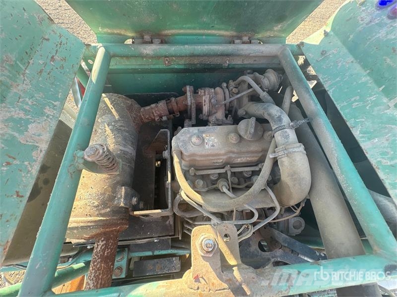 Whiteman HHN34TVDTCSL5 Ride-On Power Trowel Tasandajad