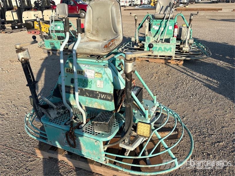 Whiteman JWN24HTCSL Ride-On Power Trowel Tasandajad