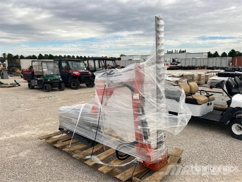 Wig XNGG0272 72 in 72 in Sickle Bar Skid Steer Mow 割草机