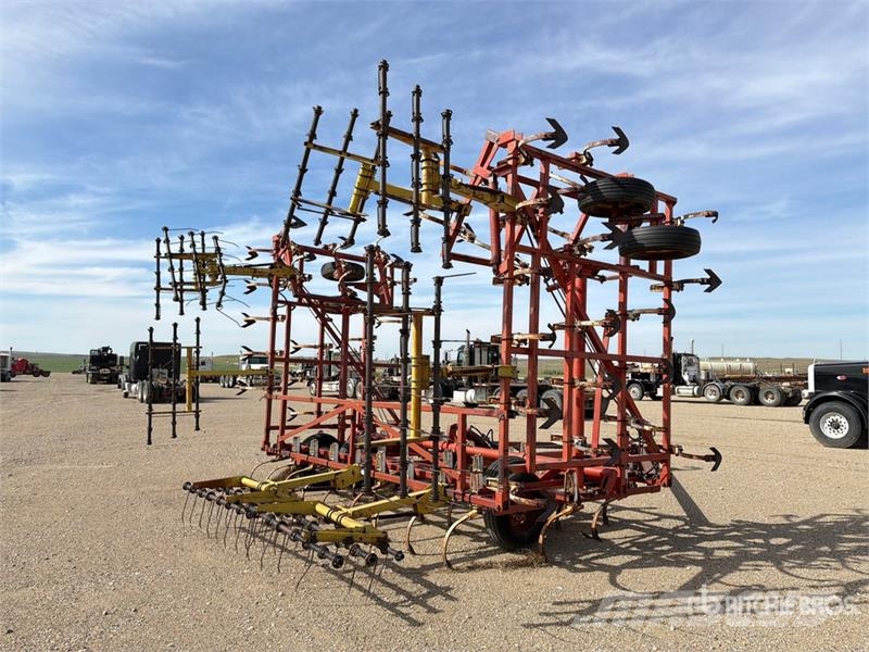 Wil-Rich 35 ft Cultivator Kültivatörler