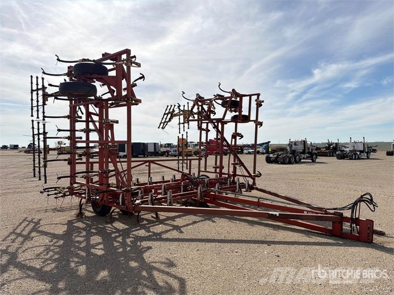 Wil-Rich 35 ft Cultivator Kültivatörler