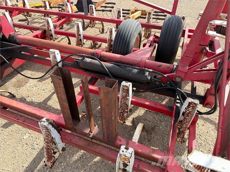 Wil-Rich 35 ft Cultivator Kültivatörler