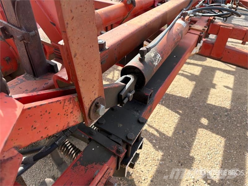 Wil-Rich 36 ft Chisel Plow Głębosze