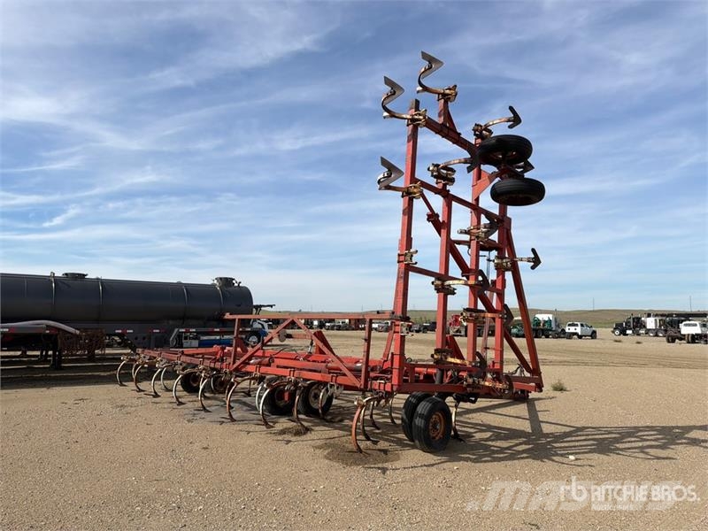Wil-Rich 36 ft Chisel Plow Głębosze