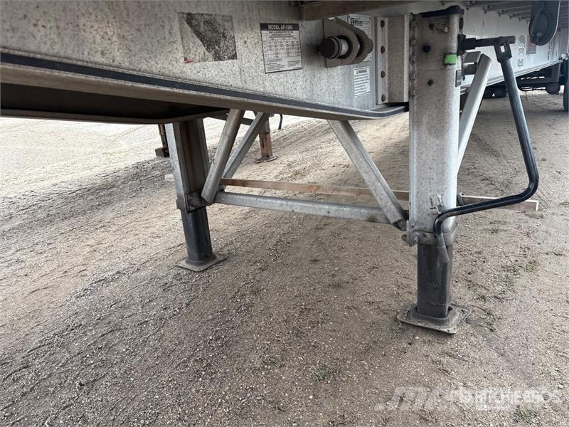 Wilson AF-1080 53 ft T/A Spread Axle Flatbed Trailer مقطوروات مسطحة/مفصلية الجوانب