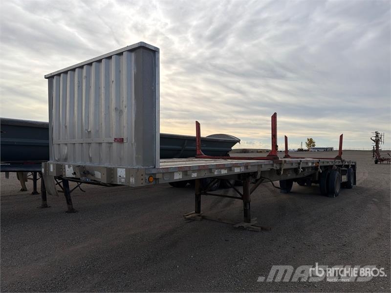 Wilson CF-900 48 ft T/A Spread Axle Flatbed Trailer مقطوروات مسطحة/مفصلية الجوانب