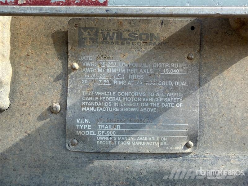 Wilson CF-900 48 ft T/A Spread Axle Flatbed Trailer مقطوروات مسطحة/مفصلية الجوانب